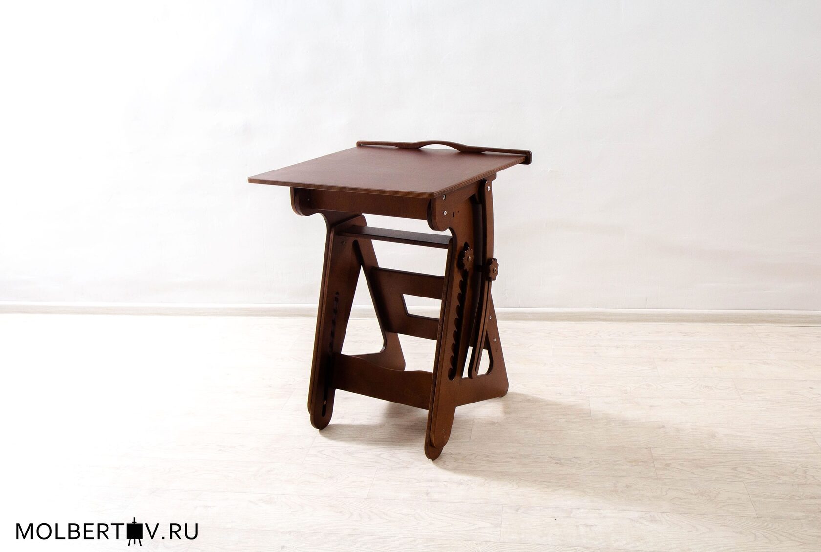 Стол для художника 60*60 см цвет Орех