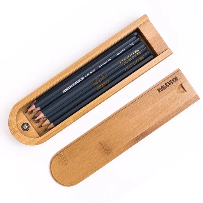 Набор чернографитных карандашей Малевичъ в пенале из бамбука