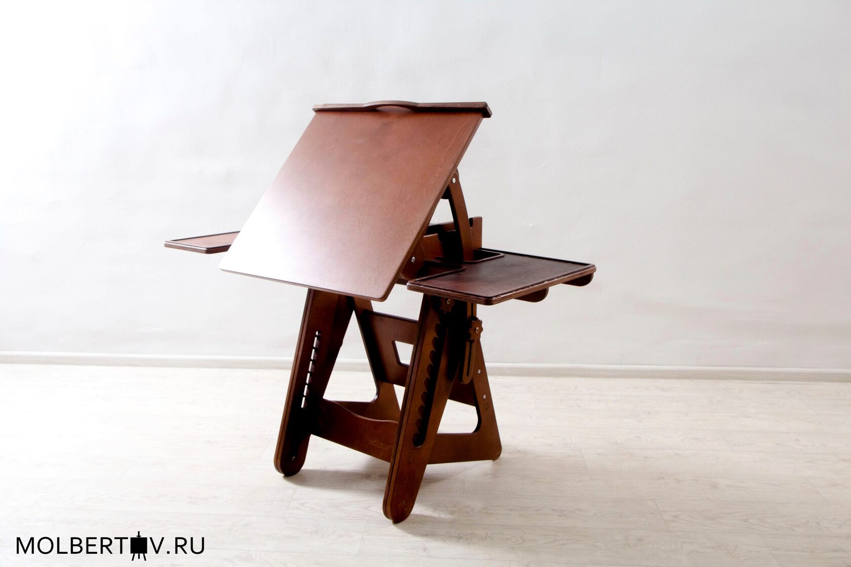 Стол для художника 60*60 см цвет Орех