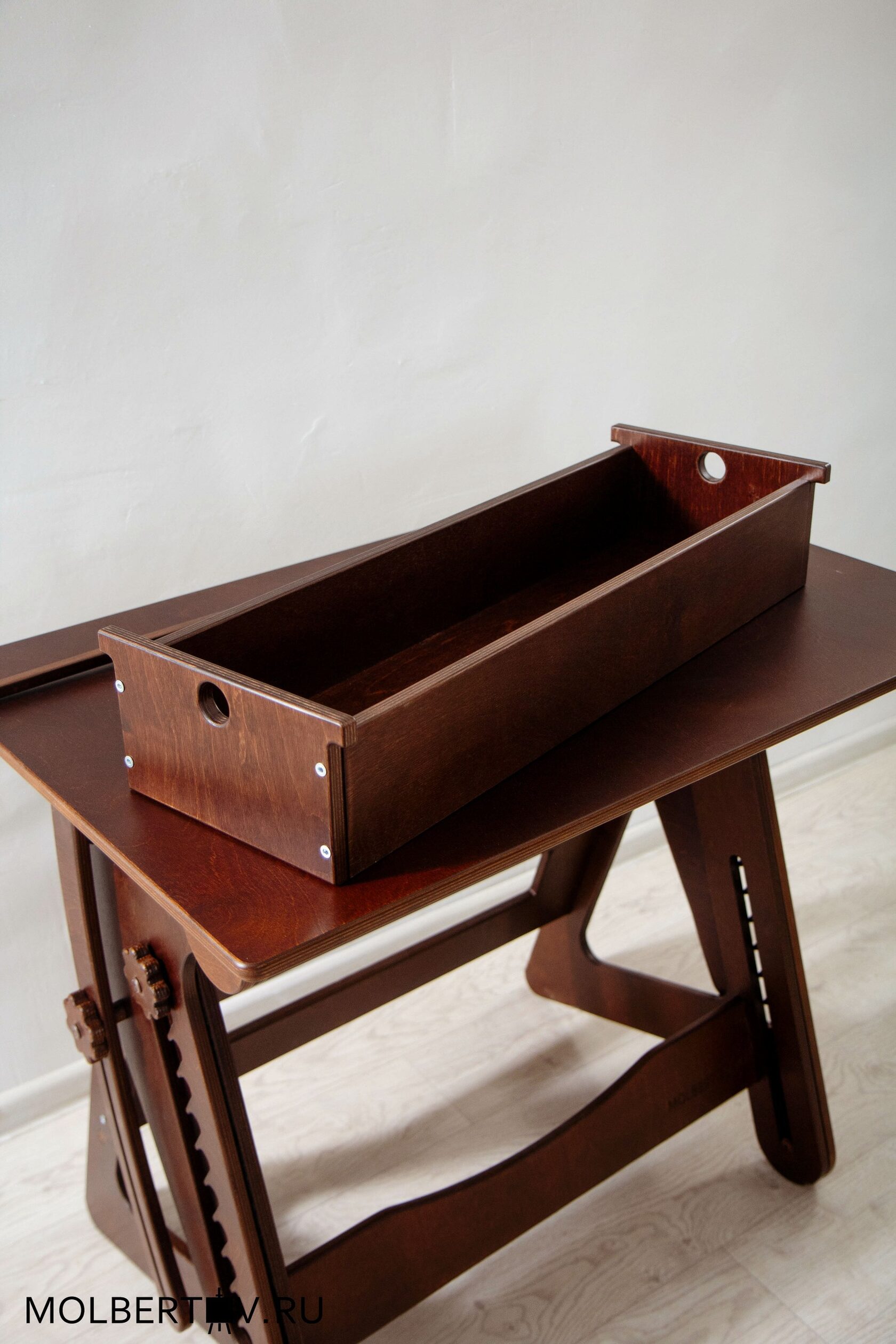 Стол для художника 60*90 см цвет Орех