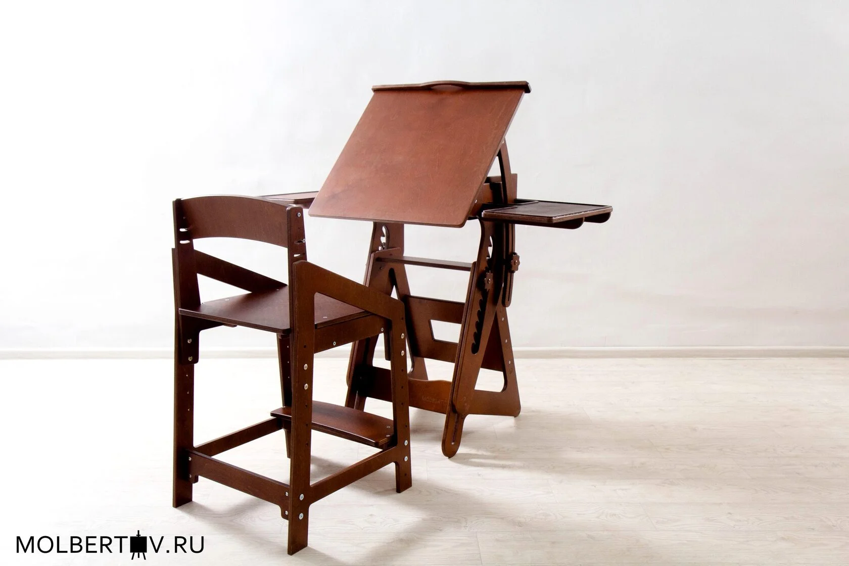 Стол для художника 60*60 см цвет Орех